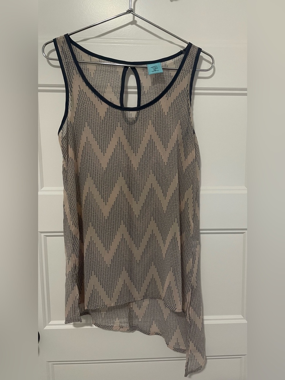 XS - see through chevron top